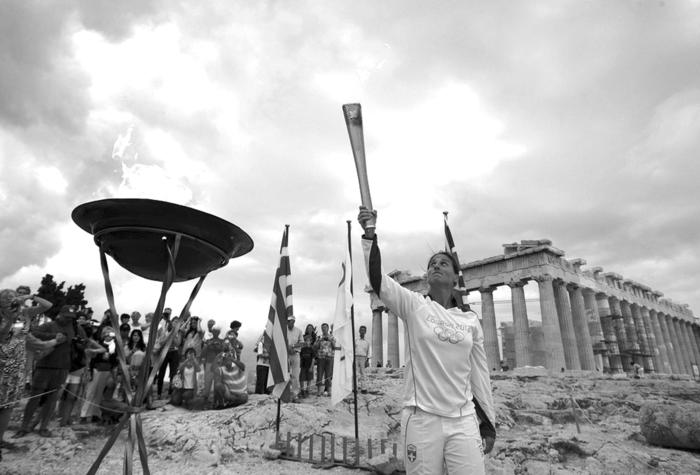 201_700x475.jpg